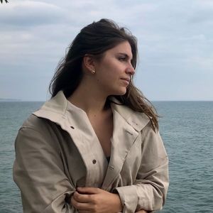 Meet your Posher, Irene